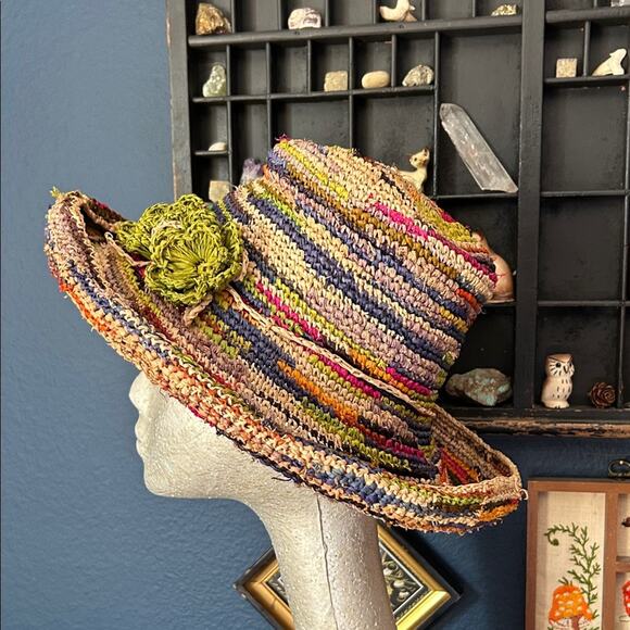 Accessories - Multicolor Straw Hat with Green Flower Accent, In the Garden or at the Beach